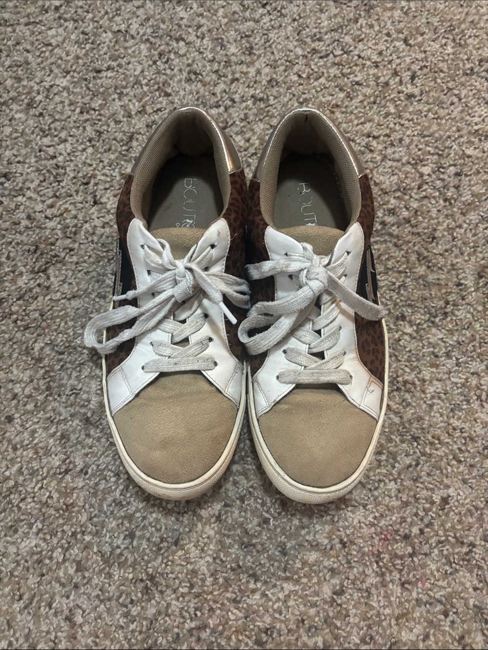 Casual Leopard Accent Sneakers in Tan, White & Brown